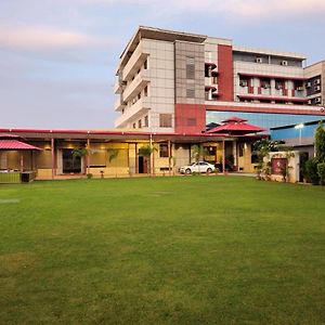 Hotel Prime Safari